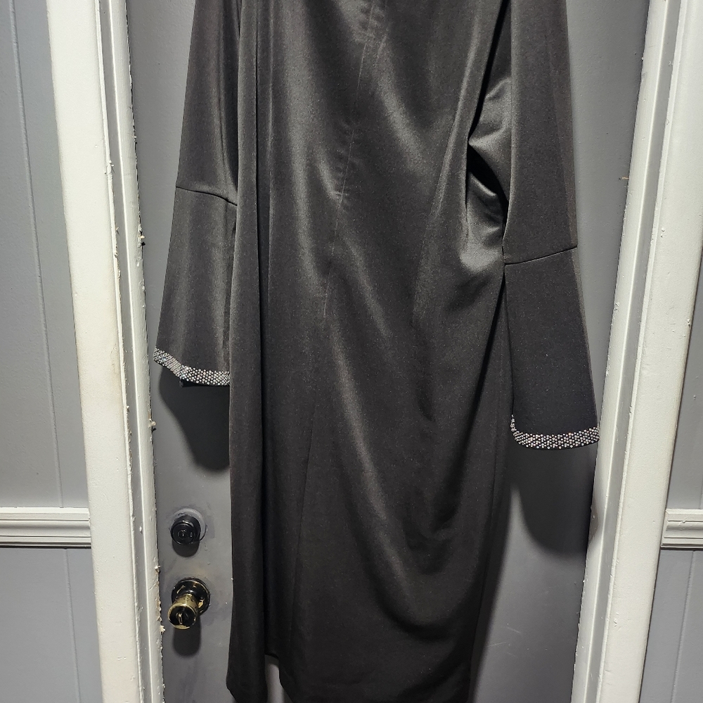 Gorgeous black dress w/ rhinestones size 24
